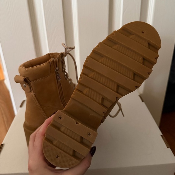 Madden Girl Tan Lace-Up Ankle Boots - Picture 4 of 4